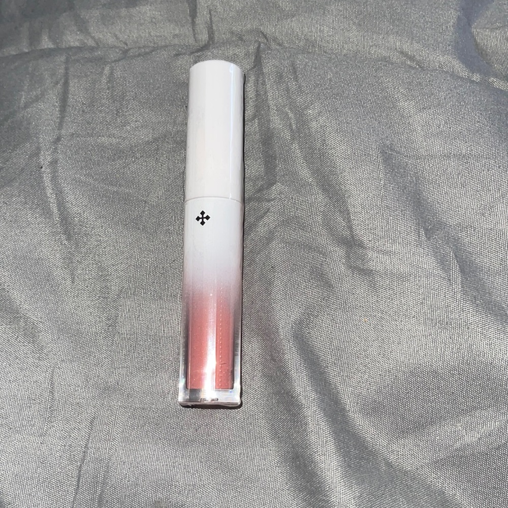 Love craft beauty lip gloss in the shade romantic still sealed in plastic